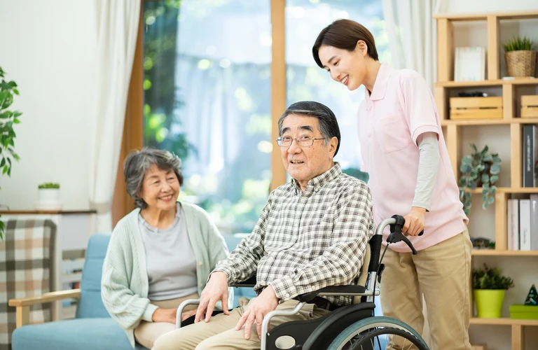 安心して働ける介護パート、最低賃金以上の給与支給！