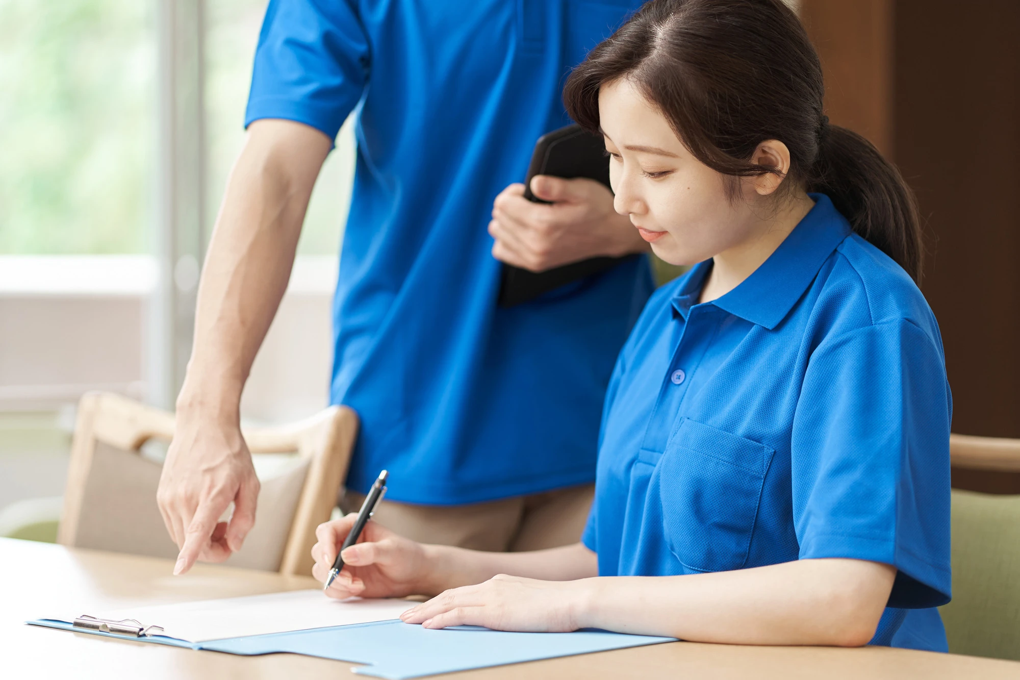 充実研修でスキルアップ！訪問ヘルパーとして理想の介護を提供しませんか？